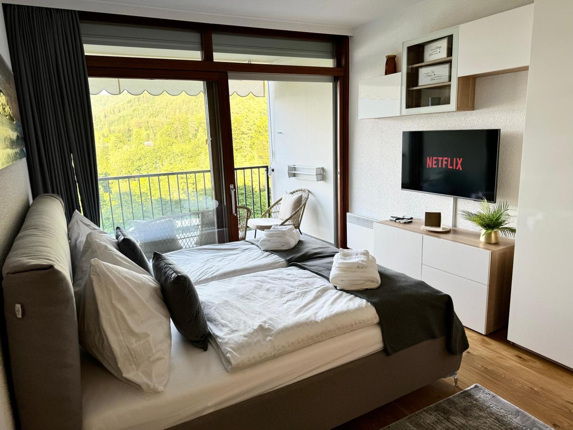 Apartment Am Ossiacher See Mit Seeblick Landskron Exteriör bild